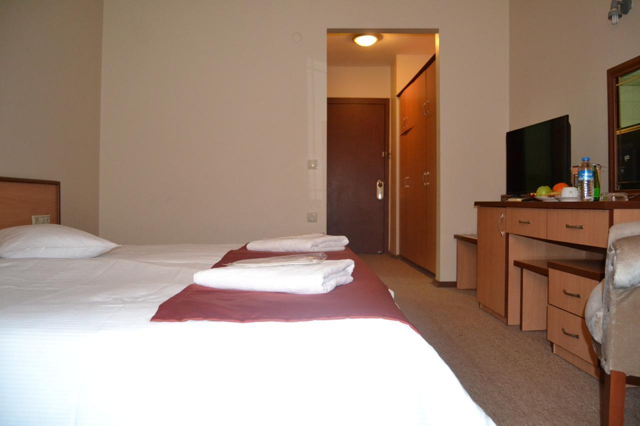Duzce Han Otel ภายนอก รูปภาพ
